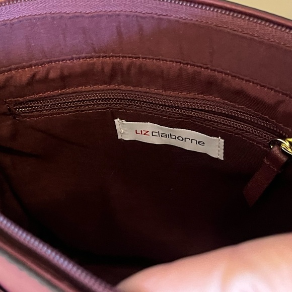 Liz Claiborne Lola Cranberry Red Shoulder Bag/Crossbody Purse - Picture 7 of 9